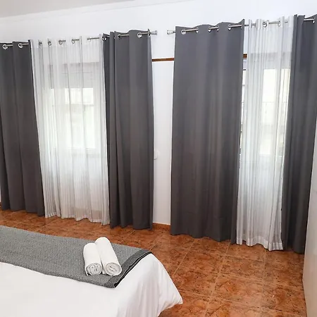 Host Hostal *