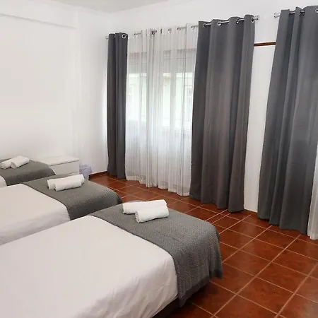 Hostal Host *